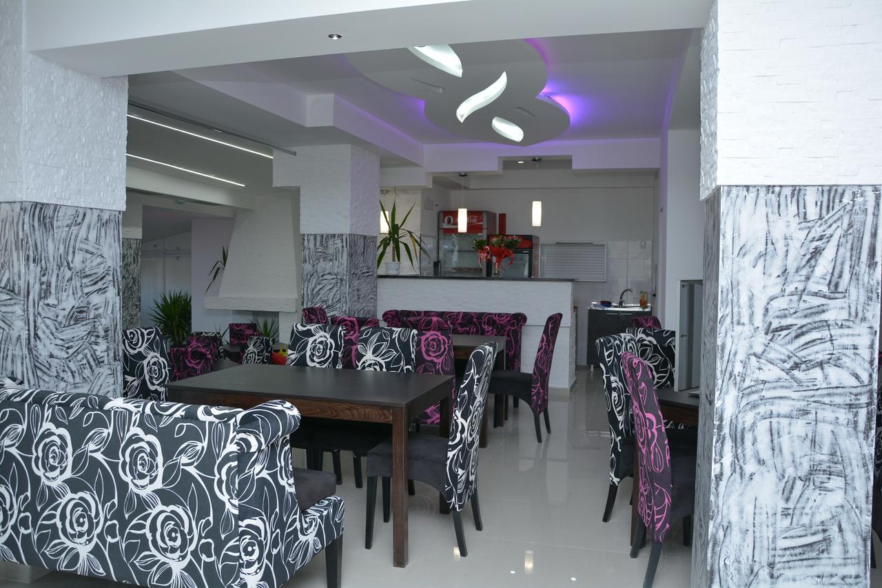 Prenociste Bojan 017 Bed & Breakfast Vranje Exterior photo